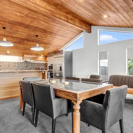 Modern Charm Villa Dunedin Luaran gambar