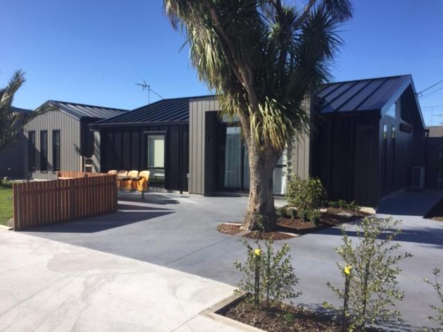 Modern Charm Villa Dunedin Luaran gambar